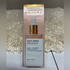 TRULY Soft Serve After Shave Oil - Pink and Gold